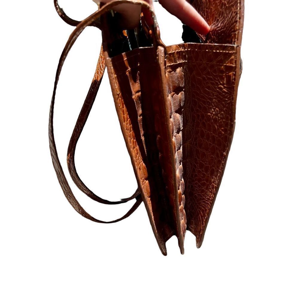 Faux Leather Purse With Single Clasp - Picture 5 of 6